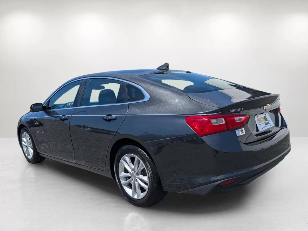 2016 /Jet Black Chevrolet Malibu LT (1G1ZE5ST7GF) with an Other engine, located at 5115 14th Ave., Columbus, GA, 31904, (706) 323-0345, 32.511494, -84.971046 - **Drive Toward Your Next Adventure with the 2016 Chevrolet Malibu LT at Gils Auto - Columbus!**<br /> <br /> Are you searching for the perfect blend of style, comfort, and performance for your daily commute or family outings? Look no further than this stunning 2016 Chevrolet Malibu LT, available now - Photo#7