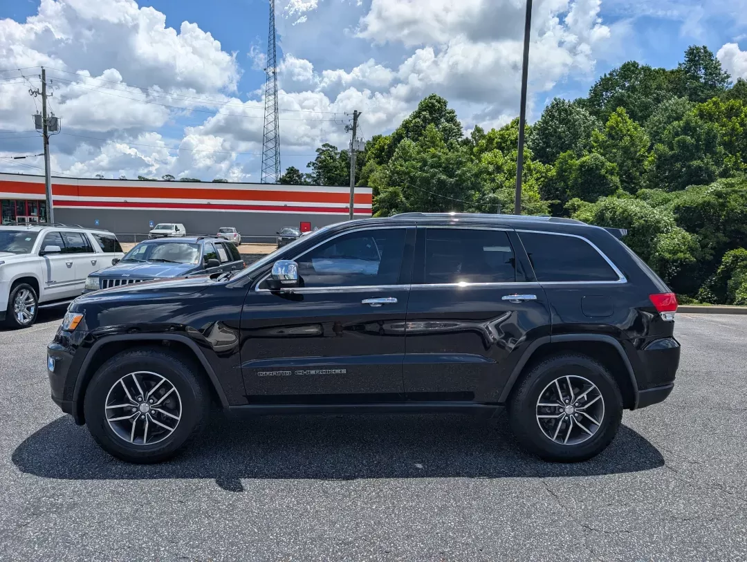 2017 /Black Jeep Grand Cherokee Limited (1C4RJEBG5HC) with an Other engine, located at 3959 U.S. 80 W, Phenix City, AL, 36870, (334) 297-4885, 32.469296, -85.135185 - **Experience Adventure in Comfort with the 2017 Jeep Grand Cherokee Limited!**<br /> <br /> Are you ready to elevate your daily drives and weekend getaways? The 2017 Jeep Grand Cherokee Limited is the ultimate SUV for those who crave adventure without sacrificing comfort and modern technology. Wheth - Photo#7