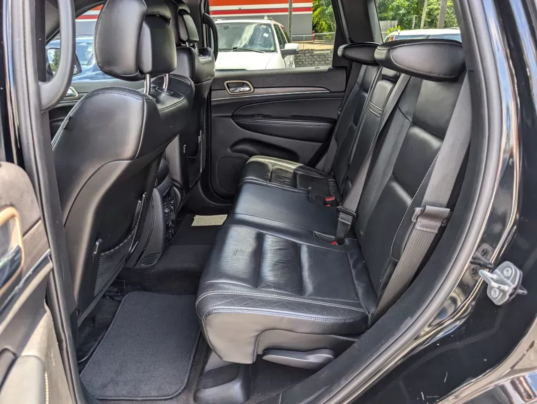 2017 /Black Jeep Grand Cherokee Limited (1C4RJEBG5HC) with an Other engine, located at 3959 U.S. 80 W, Phenix City, AL, 36870, (334) 297-4885, 32.469296, -85.135185 - **Experience Adventure in Comfort with the 2017 Jeep Grand Cherokee Limited!**<br /> <br /> Are you ready to elevate your daily drives and weekend getaways? The 2017 Jeep Grand Cherokee Limited is the ultimate SUV for those who crave adventure without sacrificing comfort and modern technology. Wheth - Photo#10