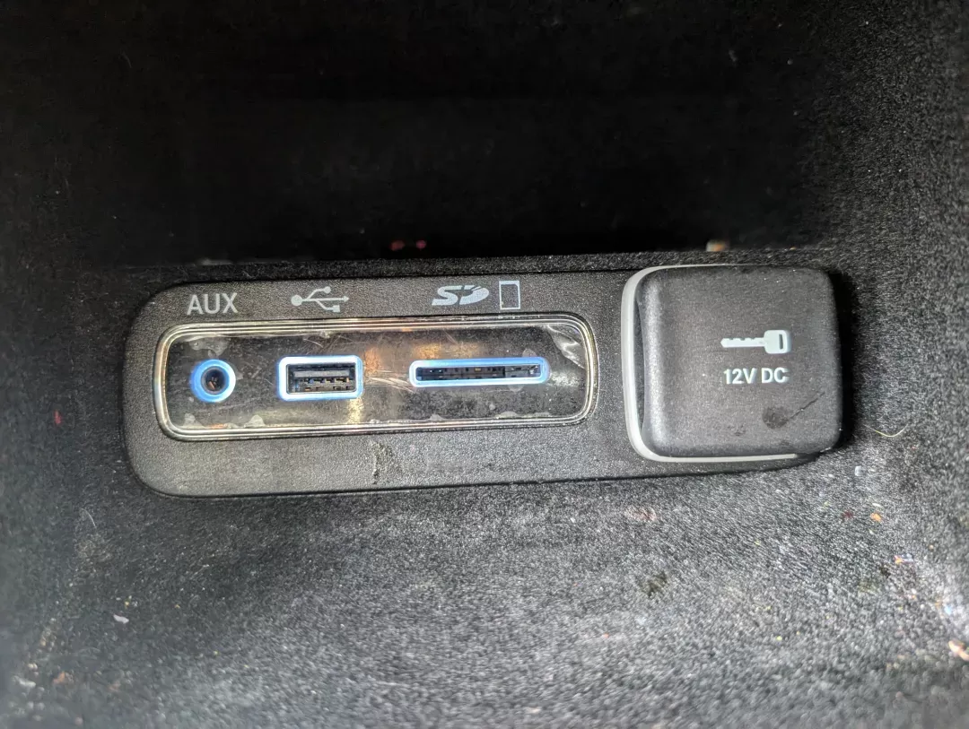 2017 /Black Jeep Grand Cherokee Limited (1C4RJEBG5HC) with an Other engine, located at 3959 U.S. 80 W, Phenix City, AL, 36870, (334) 297-4885, 32.469296, -85.135185 - **Experience Adventure in Comfort with the 2017 Jeep Grand Cherokee Limited!**<br /> <br /> Are you ready to elevate your daily drives and weekend getaways? The 2017 Jeep Grand Cherokee Limited is the ultimate SUV for those who crave adventure without sacrificing comfort and modern technology. Wheth - Photo#12