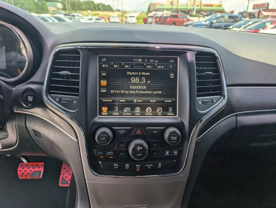 2017 /Black Jeep Grand Cherokee Limited (1C4RJEBG5HC) with an Other engine, located at 3959 U.S. 80 W, Phenix City, AL, 36870, (334) 297-4885, 32.469296, -85.135185 - **Experience Adventure in Comfort with the 2017 Jeep Grand Cherokee Limited!**<br /> <br /> Are you ready to elevate your daily drives and weekend getaways? The 2017 Jeep Grand Cherokee Limited is the ultimate SUV for those who crave adventure without sacrificing comfort and modern technology. Wheth - Photo#13