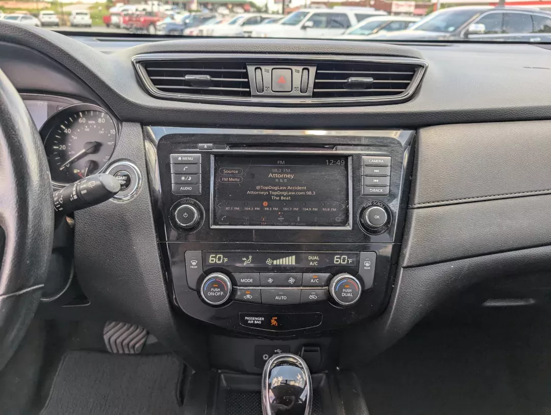 2018 /Charcoal Nissan Rogue SV (JN8AT2MT7JW) with an Other engine, located at 3959 U.S. 80 W, Phenix City, AL, 36870, (334) 297-4885, 32.469296, -85.135185 - **Discover Your Next Adventure with the 2018 Nissan Rogue SV at Gils Auto!**<br /> <br /> Are you ready to elevate your lifestyle with a vehicle that marries versatility and comfort? The 2018 Nissan Rogue SV is the perfect companion for growing families, weekend adventurers, and budget-conscious buy - Photo#14