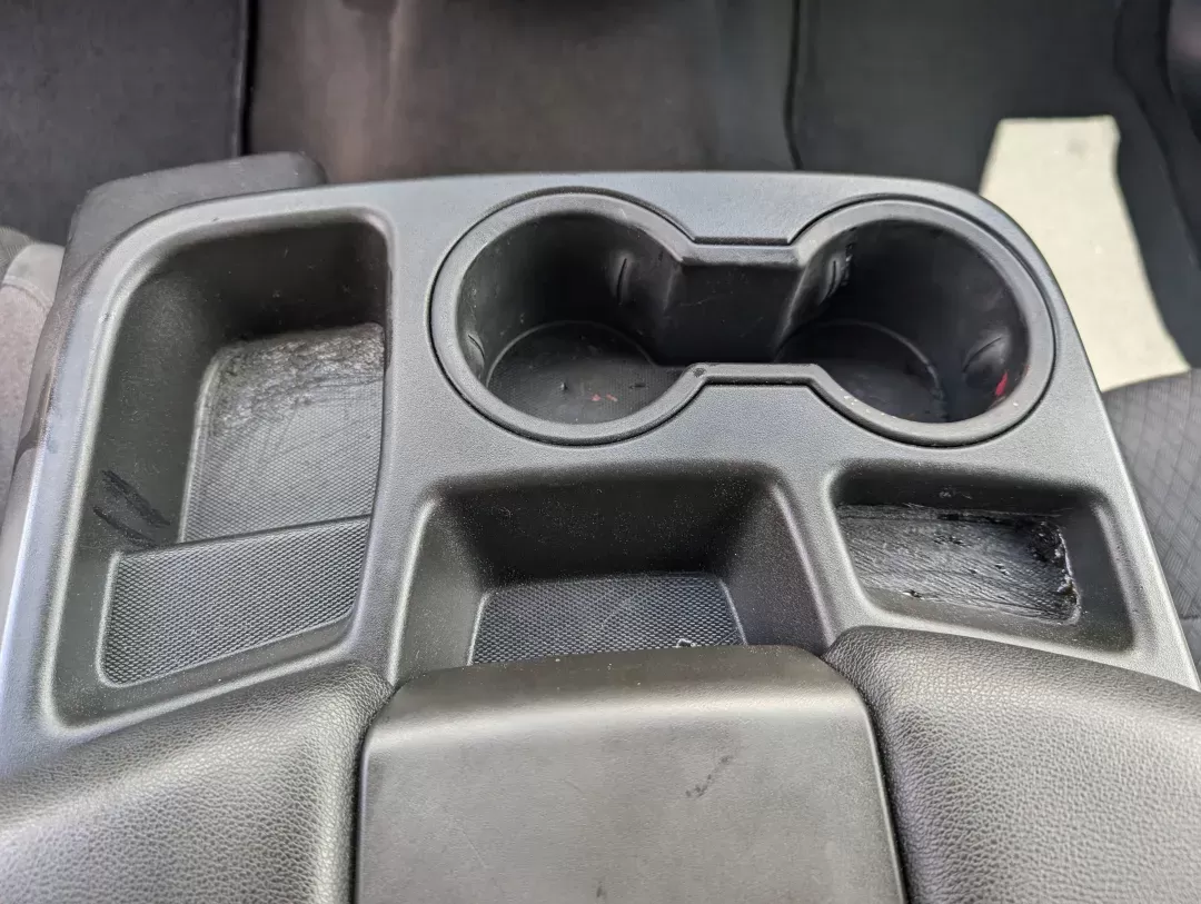 2019 /Jet Black Chevrolet Silverado 1500 LT (3GCUYDED8KG) with an Other engine, located at 3959 U.S. 80 W, Phenix City, AL, 36870, (334) 297-4885, 32.469296, -85.135185 - Discover the thrill of adventure with this 2019 Chevrolet Silverado 1500 LT, a pickup truck designed for those who crave both ruggedness and comfort, perfect for weekend getaways or daily commuting in Phenix City, AL. Whether you're a growing family needing extra space or a weekend warrior ready for - Photo#15
