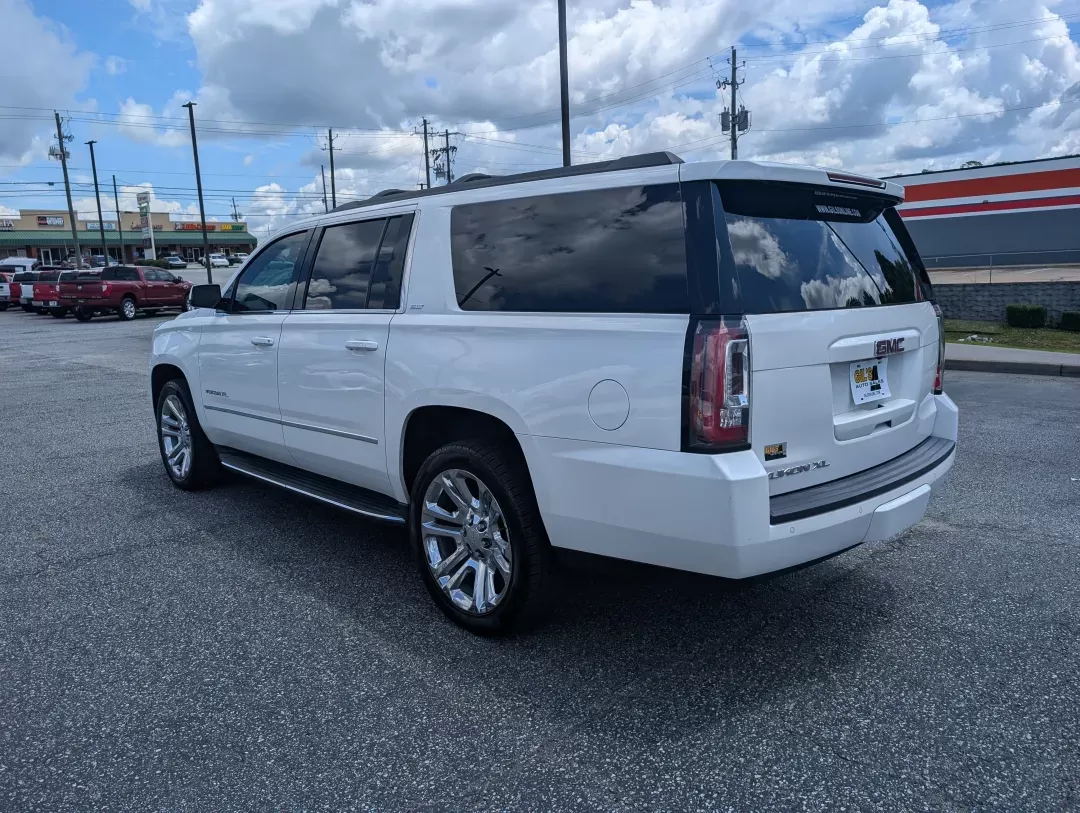 2017 /Cocoa/Dune GMC Yukon XL SLT (1GKS2GKC1HR) with an Other engine, located at 3959 U.S. 80 W, Phenix City, AL, 36870, (334) 297-4885, 32.469296, -85.135185 - **Adventure Awaits: Discover the 2017 GMC Yukon XL SLT at Gils Auto in Phenix City, AL!**<br /> <br /> Are you ready to elevate your driving experience? The 2017 GMC Yukon XL SLT is the perfect vehicle for families, adventure seekers, and anyone looking for a reliable and spacious SUV. With luxuriou - Photo#6