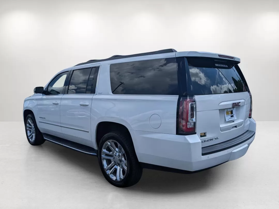2017 /Cocoa/Dune GMC Yukon XL SLT (1GKS2GKC1HR) with an Other engine, located at 5115 14th Ave., Columbus, GA, 31904, (706) 323-0345, 32.511494, -84.971046 - **Adventure Awaits: Discover the 2017 GMC Yukon XL SLT at Gils Auto in Phenix City, AL!**<br /> <br /> Are you ready to elevate your driving experience? The 2017 GMC Yukon XL SLT is the perfect vehicle for families, adventure seekers, and anyone looking for a reliable and spacious SUV. With luxuriou - Photo#7