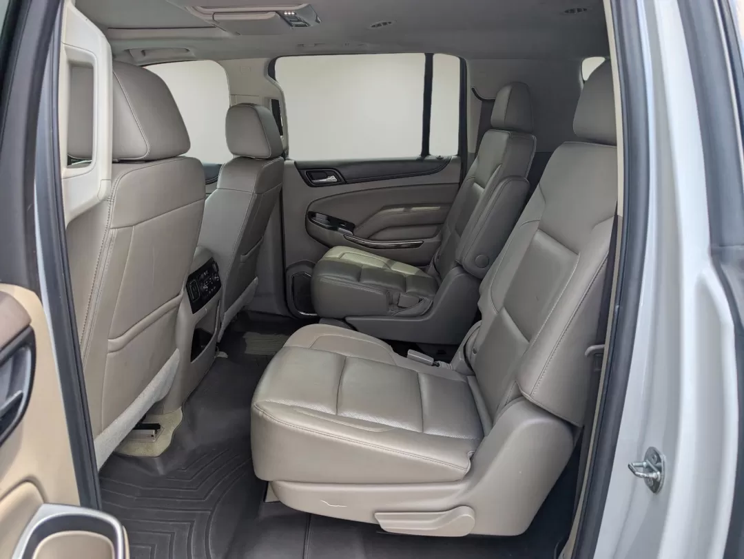 2017 /Cocoa/Dune GMC Yukon XL SLT (1GKS2GKC1HR) with an Other engine, located at 5115 14th Ave., Columbus, GA, 31904, (706) 323-0345, 32.511494, -84.971046 - **Adventure Awaits: Discover the 2017 GMC Yukon XL SLT at Gils Auto in Phenix City, AL!**<br /> <br /> Are you ready to elevate your driving experience? The 2017 GMC Yukon XL SLT is the perfect vehicle for families, adventure seekers, and anyone looking for a reliable and spacious SUV. With luxuriou - Photo#11