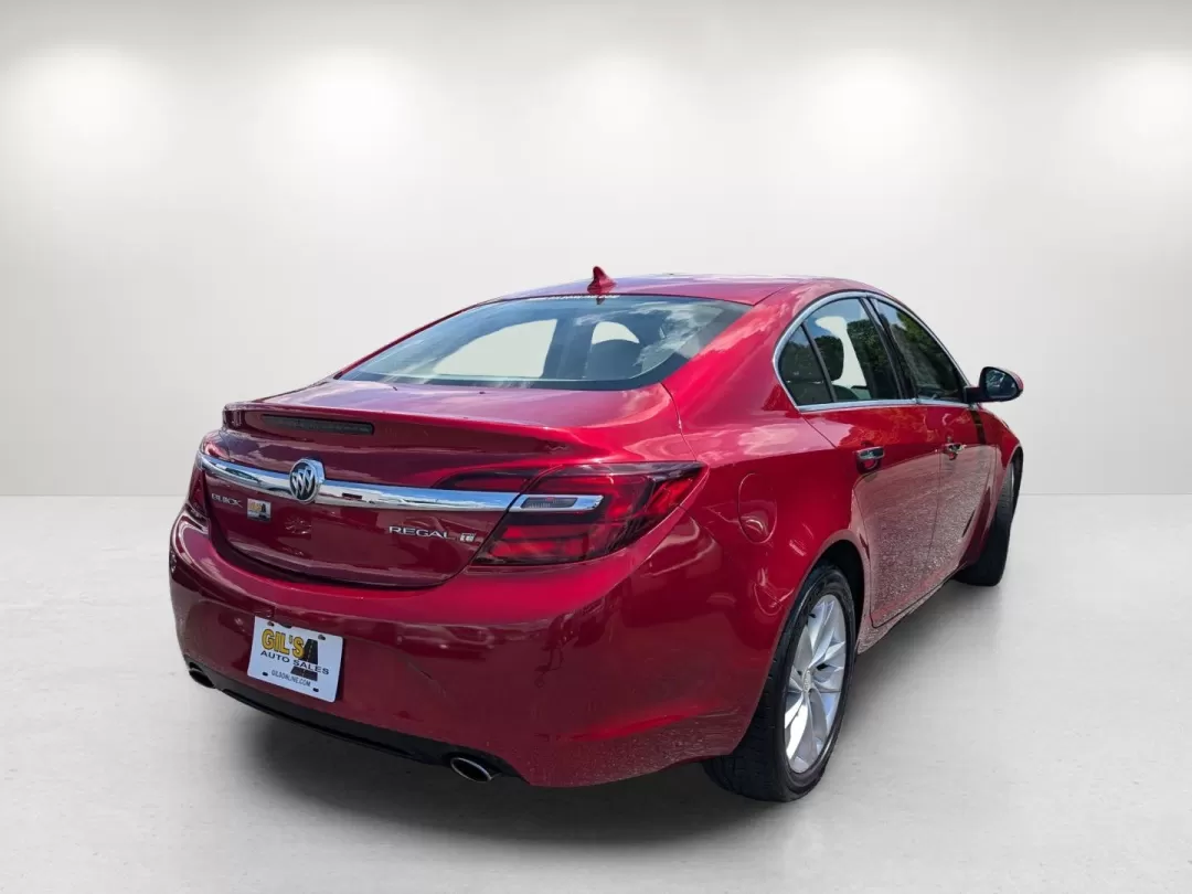 2014 /Light Neutral Buick Regal Premium II (2G4GR5GX1E9) with an Other engine, located at 521 Old Farm Lane Rd, Prattville, AL, 36066, (334) 325-1505, 32.482460, -86.416367 - Are you ready to elevate your driving experience? Imagine cruising around Phenix City in a sleek, luxurious sedan that not only turns heads but also offers the reliability and comfort your lifestyle demands. Introducing the 2014 Buick Regal Premium II, exclusively available at Gils Auto, your truste - Photo#4