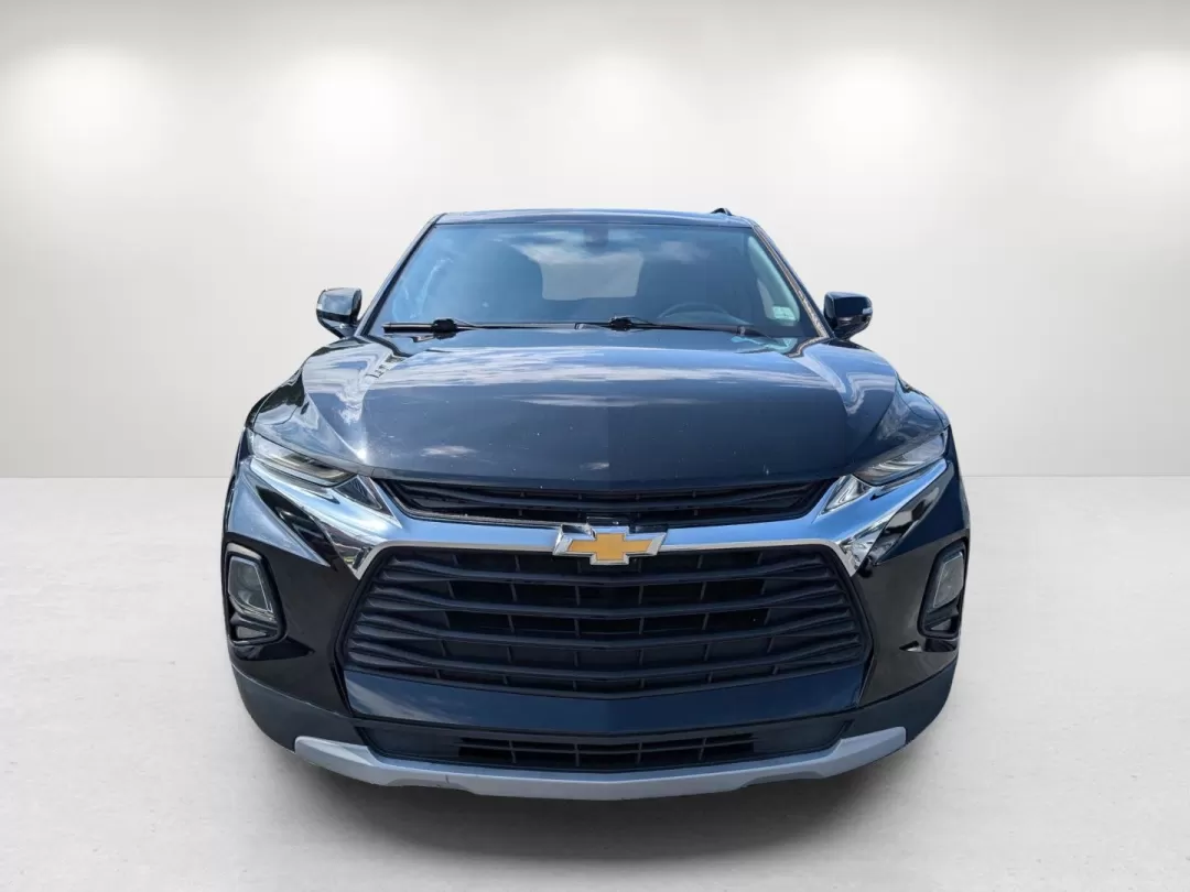 2020 /Jet Black Chevrolet Blazer LT (3GNKBDRS2LS) with an Other engine, located at 3959 U.S. 80 W, Phenix City, AL, 36870, (334) 297-4885, 32.469296, -85.135185 - **2020 Chevrolet Blazer LT - Your Perfect Family SUV Adventure Awaits!**<br /> <br /> Are you seeking a versatile vehicle that balances family needs with a dash of adventure? Look no further than this stunning 2020 Chevrolet Blazer LT, available now at Gils Auto in Phenix City, AL. Perfect for growi - Photo#2