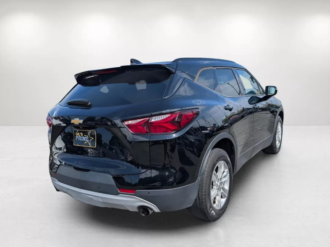 2020 /Jet Black Chevrolet Blazer LT (3GNKBDRS2LS) with an Other engine, located at 3959 U.S. 80 W, Phenix City, AL, 36870, (334) 297-4885, 32.469296, -85.135185 - **2020 Chevrolet Blazer LT - Your Perfect Family SUV Adventure Awaits!**<br /> <br /> Are you seeking a versatile vehicle that balances family needs with a dash of adventure? Look no further than this stunning 2020 Chevrolet Blazer LT, available now at Gils Auto in Phenix City, AL. Perfect for growi - Photo#5