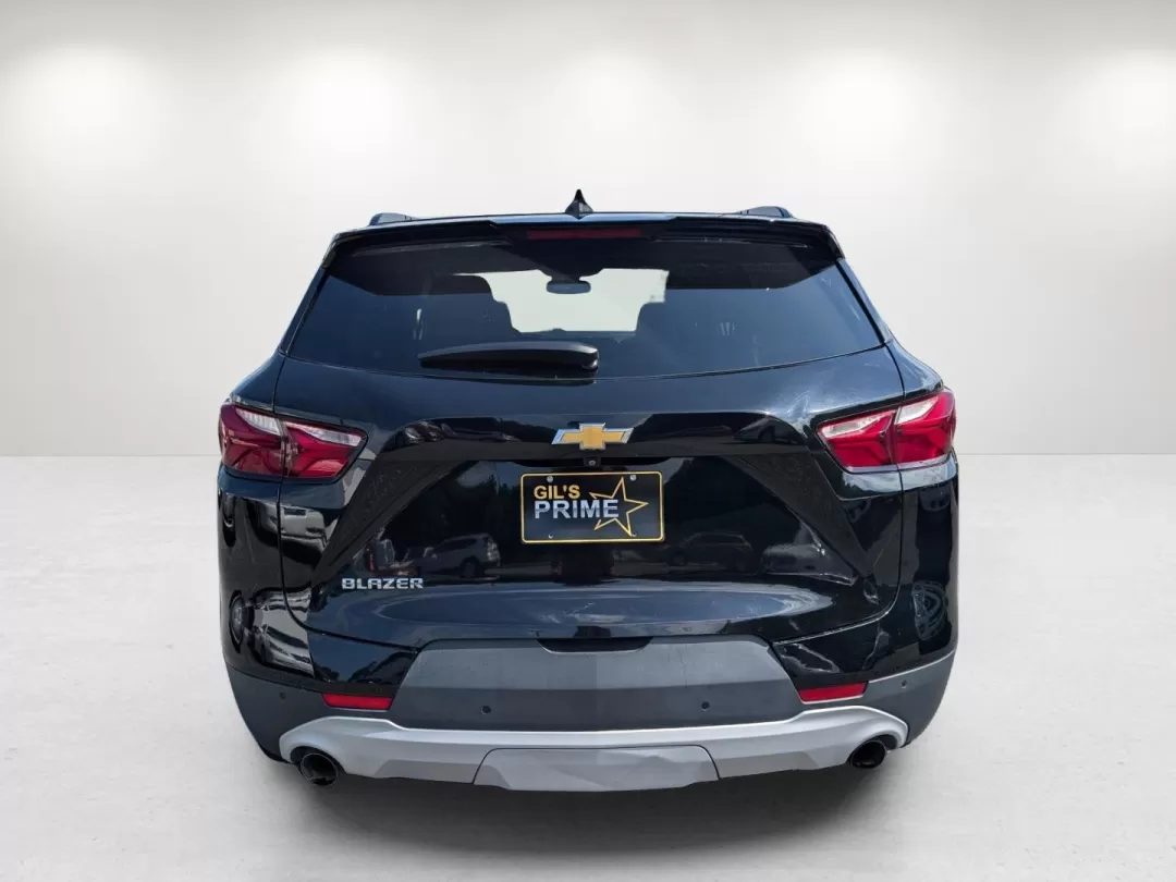 2020 /Jet Black Chevrolet Blazer LT (3GNKBDRS2LS) with an Other engine, located at 3959 U.S. 80 W, Phenix City, AL, 36870, (334) 297-4885, 32.469296, -85.135185 - **2020 Chevrolet Blazer LT - Your Perfect Family SUV Adventure Awaits!**<br /> <br /> Are you seeking a versatile vehicle that balances family needs with a dash of adventure? Look no further than this stunning 2020 Chevrolet Blazer LT, available now at Gils Auto in Phenix City, AL. Perfect for growi - Photo#6