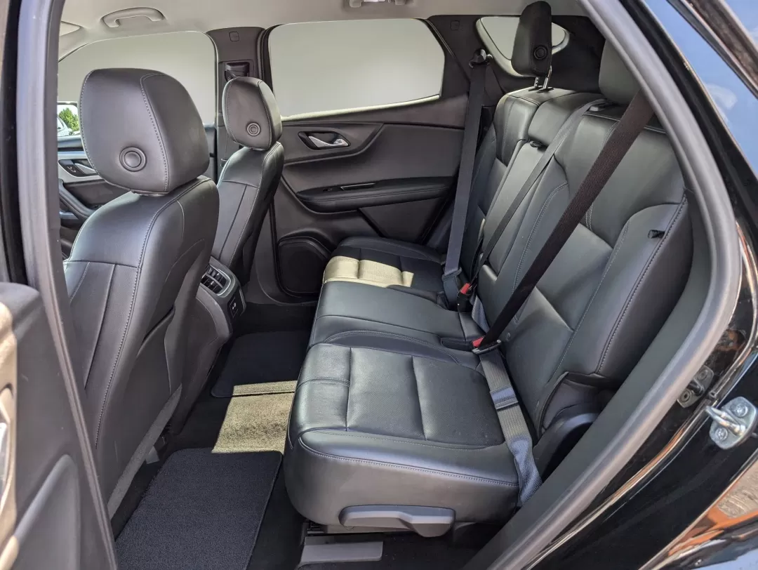 2020 /Jet Black Chevrolet Blazer LT (3GNKBDRS2LS) with an Other engine, located at 3959 U.S. 80 W, Phenix City, AL, 36870, (334) 297-4885, 32.469296, -85.135185 - **2020 Chevrolet Blazer LT - Your Perfect Family SUV Adventure Awaits!**<br /> <br /> Are you seeking a versatile vehicle that balances family needs with a dash of adventure? Look no further than this stunning 2020 Chevrolet Blazer LT, available now at Gils Auto in Phenix City, AL. Perfect for growi - Photo#11