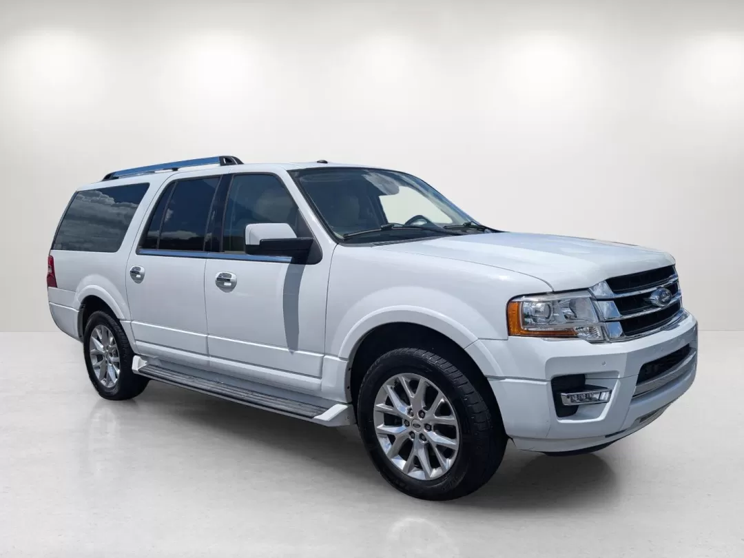 2017 Ford Expedition EL Limited (1FMJK1KT2HE) with an Other engine, located at 3959 U.S. 80 W, Phenix City, AL, 36870, (334) 297-4885, 32.469296, -85.135185 - **Experience Adventure Every Day with the 2017 Ford Expedition EL Limited! Available Now at Gils Auto in Phenix City, AL!**<br /> <br /> Are you searching for the perfect family SUV that combines style, comfort, and versatility? Look no further! The 2017 Ford Expedition EL Limited is designed for th - Photo#3