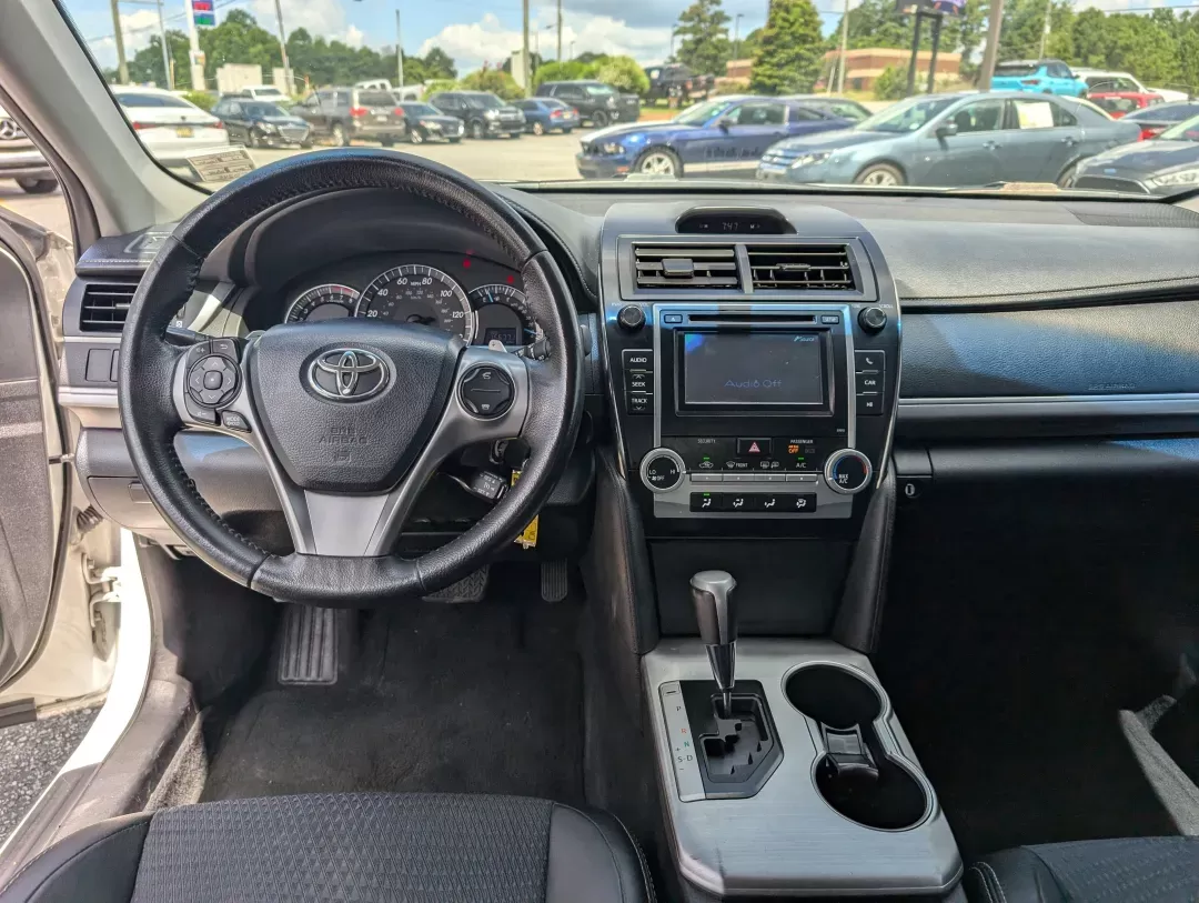 2012 Toyota Camry SE (4T1BF1FK9CU) with an Other engine, located at 3959 U.S. 80 W, Phenix City, AL, 36870, (334) 297-4885, 32.469296, -85.135185 - **Drive Your Dreams with This 2012 Toyota Camry SE Perfect for Your Daily Adventures!**<br /> <br /> Are you in the market for a dependable sedan that's as versatile as your lifestyle? Look no further than this stunning 2012 Toyota Camry SE, an ideal choice for budget-conscious buyers, commuters, a - Photo#11