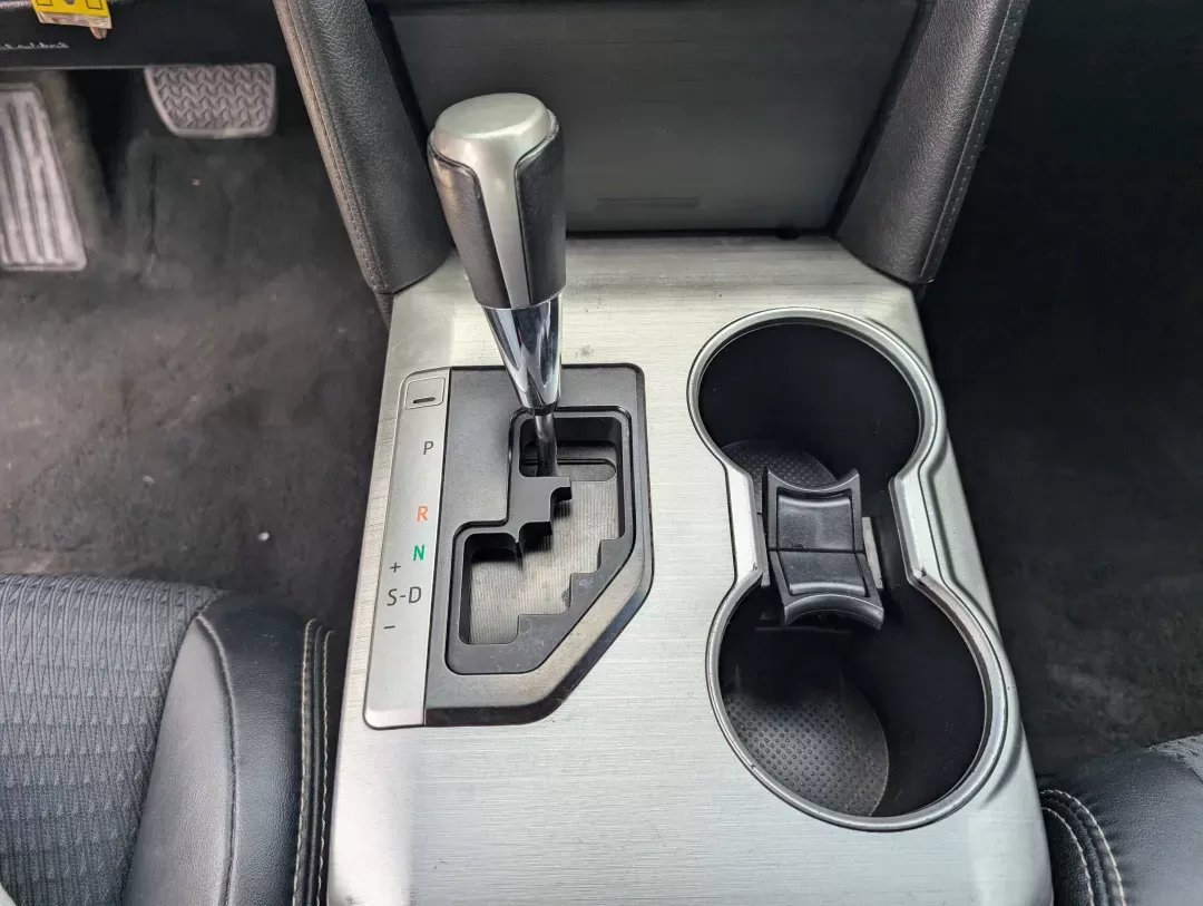 2012 Toyota Camry SE (4T1BF1FK9CU) with an Other engine, located at 3959 U.S. 80 W, Phenix City, AL, 36870, (334) 297-4885, 32.469296, -85.135185 - **Drive Your Dreams with This 2012 Toyota Camry SE Perfect for Your Daily Adventures!**<br /> <br /> Are you in the market for a dependable sedan that's as versatile as your lifestyle? Look no further than this stunning 2012 Toyota Camry SE, an ideal choice for budget-conscious buyers, commuters, a - Photo#12