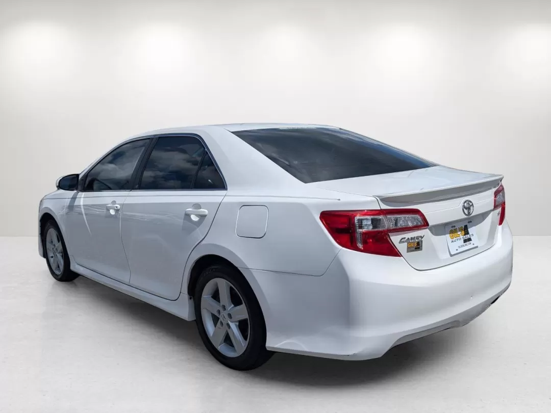 2012 Toyota Camry SE (4T1BF1FK9CU) with an Other engine, located at 7000 Northlake Connector, Columbus, GA, 31904, (706) 987-8085, 32.524975, -84.978134 - **Drive Your Dreams with This 2012 Toyota Camry SE Perfect for Your Daily Adventures!**<br /> <br /> Are you in the market for a dependable sedan that's as versatile as your lifestyle? Look no further than this stunning 2012 Toyota Camry SE, an ideal choice for budget-conscious buyers, commuters, a - Photo#6
