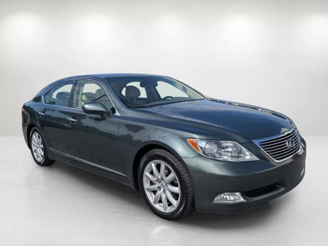 2007 Lexus LS 460 (JTHBL46F375) with an Other engine, located at 3959 U.S. 80 W, Phenix City, AL, 36870, (334) 297-4885, 32.469296, -85.135185 - **Elevate Your Driving Experience with the 2007 Lexus LS 460!** <br /> <br /> Looking for a luxurious vehicle that seamlessly blends comfort and performance? The 2007 Lexus LS 460 is your ticket to a lavish driving experience, making it perfect for those who value both style and substance. Whether y - Photo#3
