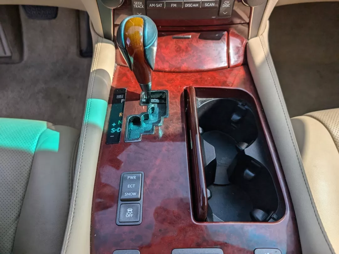 2007 Lexus LS 460 (JTHBL46F375) with an Other engine, located at 3959 U.S. 80 W, Phenix City, AL, 36870, (334) 297-4885, 32.469296, -85.135185 - **Elevate Your Driving Experience with the 2007 Lexus LS 460!** <br /> <br /> Looking for a luxurious vehicle that seamlessly blends comfort and performance? The 2007 Lexus LS 460 is your ticket to a lavish driving experience, making it perfect for those who value both style and substance. Whether y - Photo#15