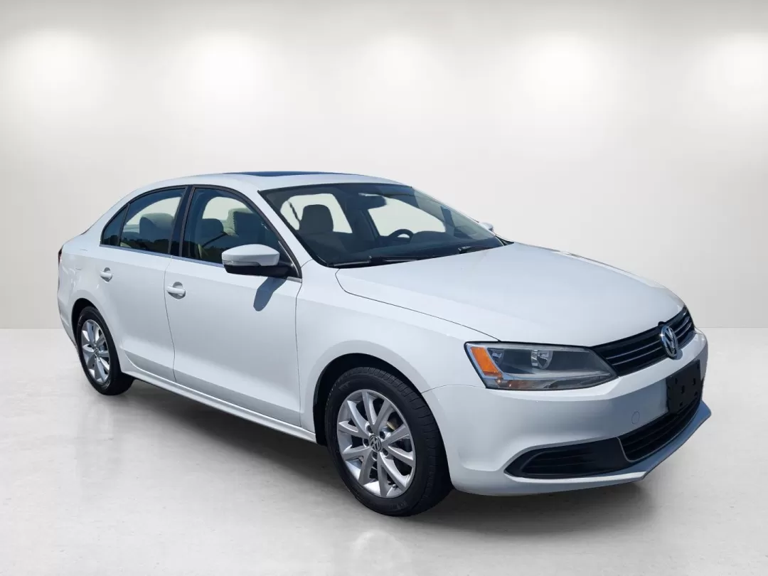 2014 Volkswagen Jetta SE w/Connectivity/Sunroof PZEV (3VWD17AJ2EM) with an Other engine, located at 521 Old Farm Lane Rd, Prattville, AL, 36066, (334) 325-1505, 32.482460, -86.416367 - 2014 Volkswagen Jetta SE w/Connectivity/Sunroof PZEV - Photo#2