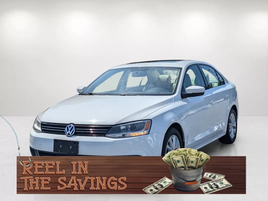 2014 Volkswagen Jetta SE w/Connectivity/Sunroof PZEV (3VWD17AJ2EM) with an Other engine, located at 1430 Gateway Drive, Opelika, AL, 36801, (334) 239-0944, 32.637871, -85.409790 - **Rev Up Your Daily Drive with the 2014 Volkswagen Jetta Sedan from Gils Auto!**<br /> <br /> Are you in the market for a reliable vehicle that combines style, comfort, and efficiency for your daily commute or weekend adventures? Look no further than this stunning 2014 Volkswagen Jetta Sedan, now av - Photo#0