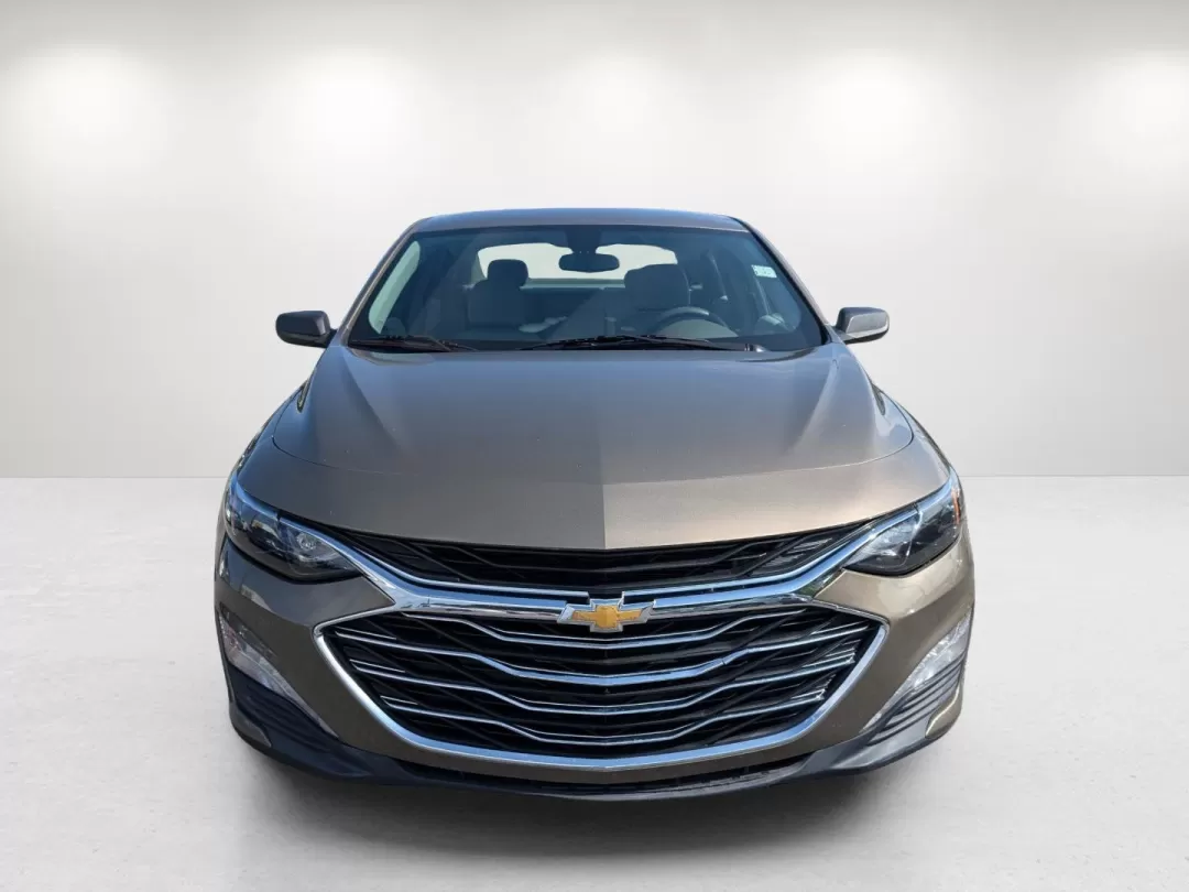 2020 /Dark Atmosphere/ Medium Ash Gray Chevrolet Malibu LT (1G1ZD5ST5LF) with an Other engine, located at 3959 U.S. 80 W, Phenix City, AL, 36870, (334) 297-4885, 32.469296, -85.135185 - ### Drive in Style and Comfort with This 2020 Chevrolet Malibu LT Perfect for Your Daily Commute!<br /> <br /> Are you on the lookout for a reliable sedan that's great for long commutes and weekend adventures? Look no further! Gils Auto in Phenix City, AL, is thrilled to present this stunning 2020 - Photo#2