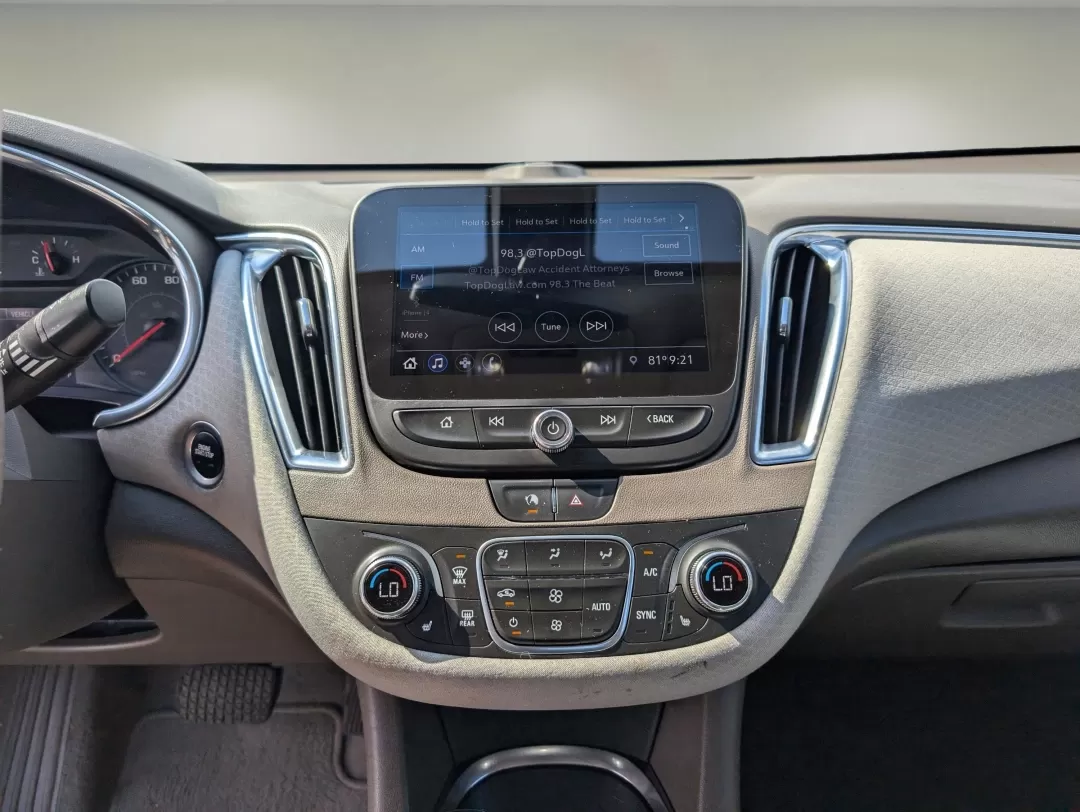 2020 /Dark Atmosphere/ Medium Ash Gray Chevrolet Malibu LT (1G1ZD5ST5LF) with an Other engine, located at 3959 U.S. 80 W, Phenix City, AL, 36870, (334) 297-4885, 32.469296, -85.135185 - ### Drive in Style and Comfort with This 2020 Chevrolet Malibu LT Perfect for Your Daily Commute!<br /> <br /> Are you on the lookout for a reliable sedan that's great for long commutes and weekend adventures? Look no further! Gils Auto in Phenix City, AL, is thrilled to present this stunning 2020 - Photo#14