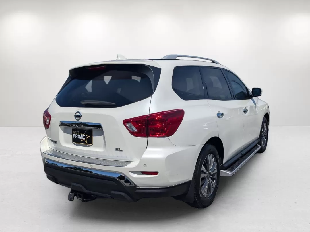 2019 /Almond Nissan Pathfinder SL (5N1DR2MN1KC) with an Other engine, located at 3959 U.S. 80 W, Phenix City, AL, 36870, (334) 297-4885, 32.469296, -85.135185 - **Discover Your Next Adventure with the 2019 Nissan Pathfinder SL at Gils Auto in Phenix City, AL!**<br /> <br /> Are you ready to elevate your family's travel experience? The 2019 Nissan Pathfinder SL is the perfect companion for family road trips, weekend adventures, or daily commutes. With spacio - Photo#5