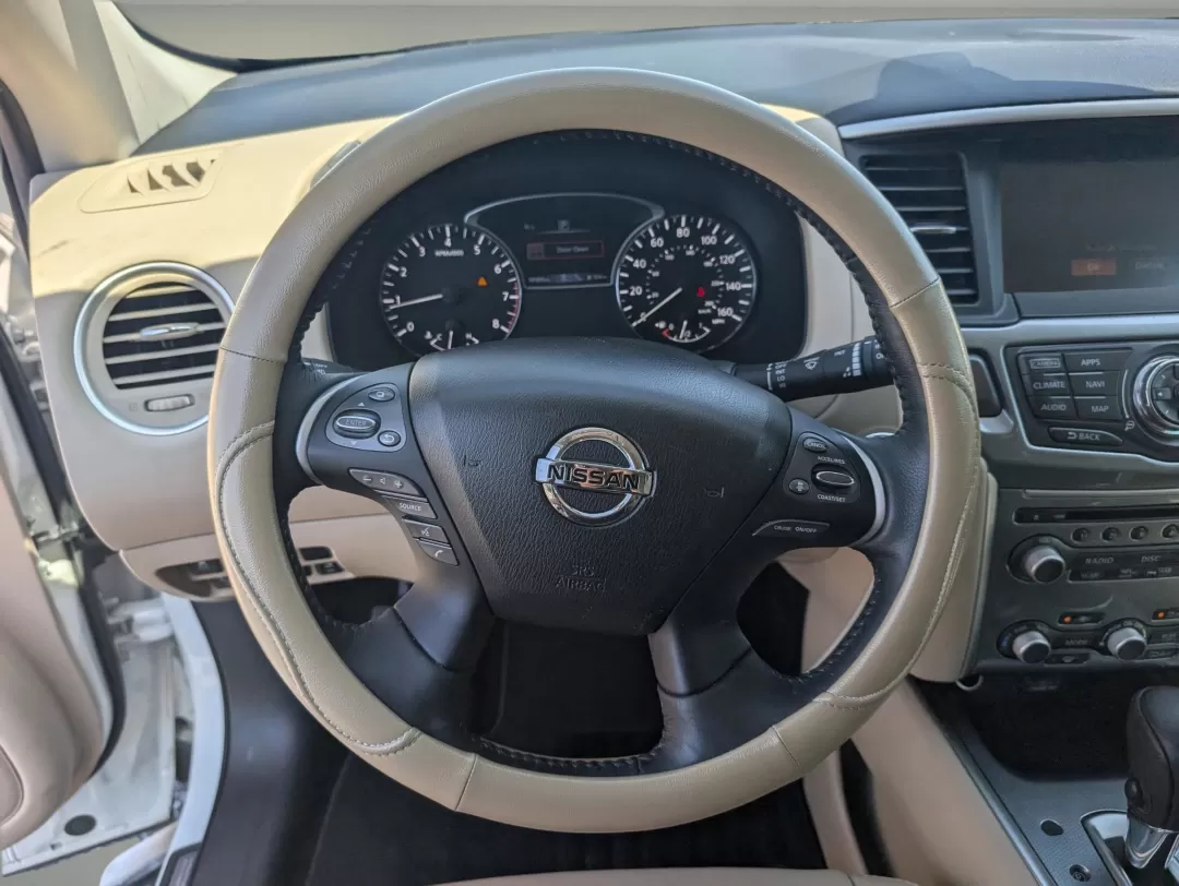 2019 /Almond Nissan Pathfinder SL (5N1DR2MN1KC) with an Other engine, located at 3959 U.S. 80 W, Phenix City, AL, 36870, (334) 297-4885, 32.469296, -85.135185 - **Discover Your Next Adventure with the 2019 Nissan Pathfinder SL at Gils Auto in Phenix City, AL!**<br /> <br /> Are you ready to elevate your family's travel experience? The 2019 Nissan Pathfinder SL is the perfect companion for family road trips, weekend adventures, or daily commutes. With spacio - Photo#17