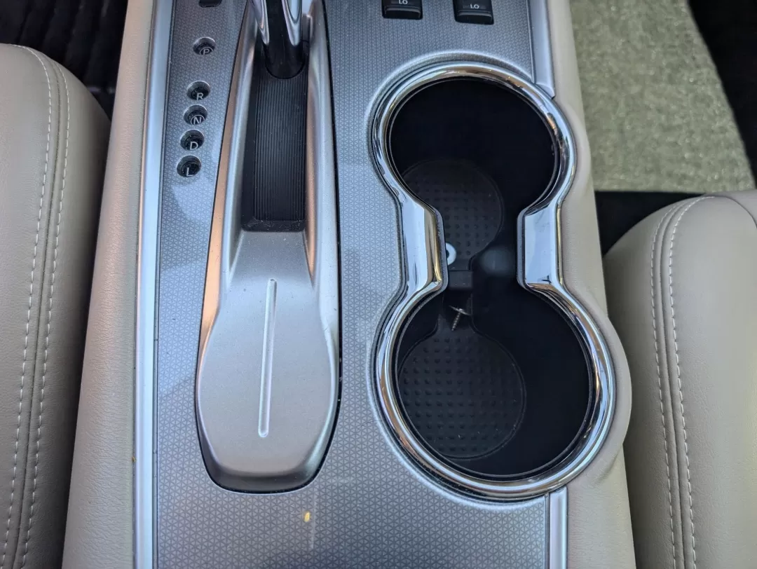 2019 /Almond Nissan Pathfinder SL (5N1DR2MN1KC) with an Other engine, located at 5115 14th Ave., Columbus, GA, 31904, (706) 323-0345, 32.511494, -84.971046 - **Discover Your Next Adventure with the 2019 Nissan Pathfinder SL at Gils Auto in Phenix City, AL!**<br /> <br /> Are you ready to elevate your family's travel experience? The 2019 Nissan Pathfinder SL is the perfect companion for family road trips, weekend adventures, or daily commutes. With spacio - Photo#15