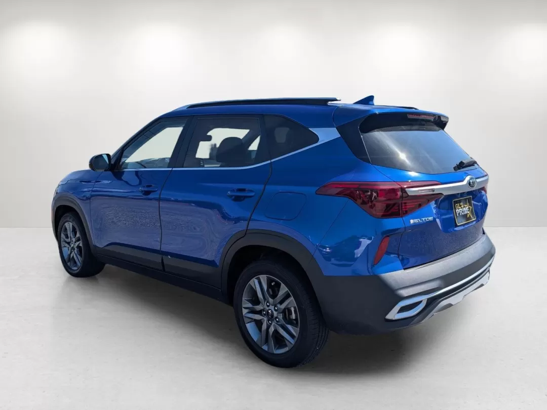 2021 /Black Kia Seltos S (KNDEUCAA0M7) with an Other engine, located at 3959 U.S. 80 W, Phenix City, AL, 36870, (334) 297-4885, 32.469296, -85.135185 - Discover the perfect blend of style, versatility, and performance with the 2021 Kia Seltos S, now available at Gils Auto in Phenix City, AL. Whether you're a growing family seeking a reliable vehicle for school runs and weekend adventures, or a commuter aiming for comfort and efficiency, this SUV of - Photo#7