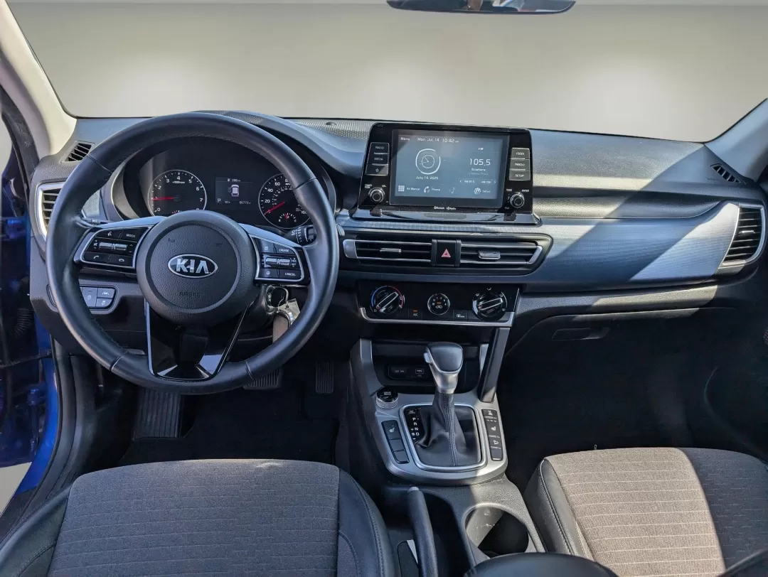 2021 /Black Kia Seltos S (KNDEUCAA0M7) with an Other engine, located at 3959 U.S. 80 W, Phenix City, AL, 36870, (334) 297-4885, 32.469296, -85.135185 - Discover the perfect blend of style, versatility, and performance with the 2021 Kia Seltos S, now available at Gils Auto in Phenix City, AL. Whether you're a growing family seeking a reliable vehicle for school runs and weekend adventures, or a commuter aiming for comfort and efficiency, this SUV of - Photo#12
