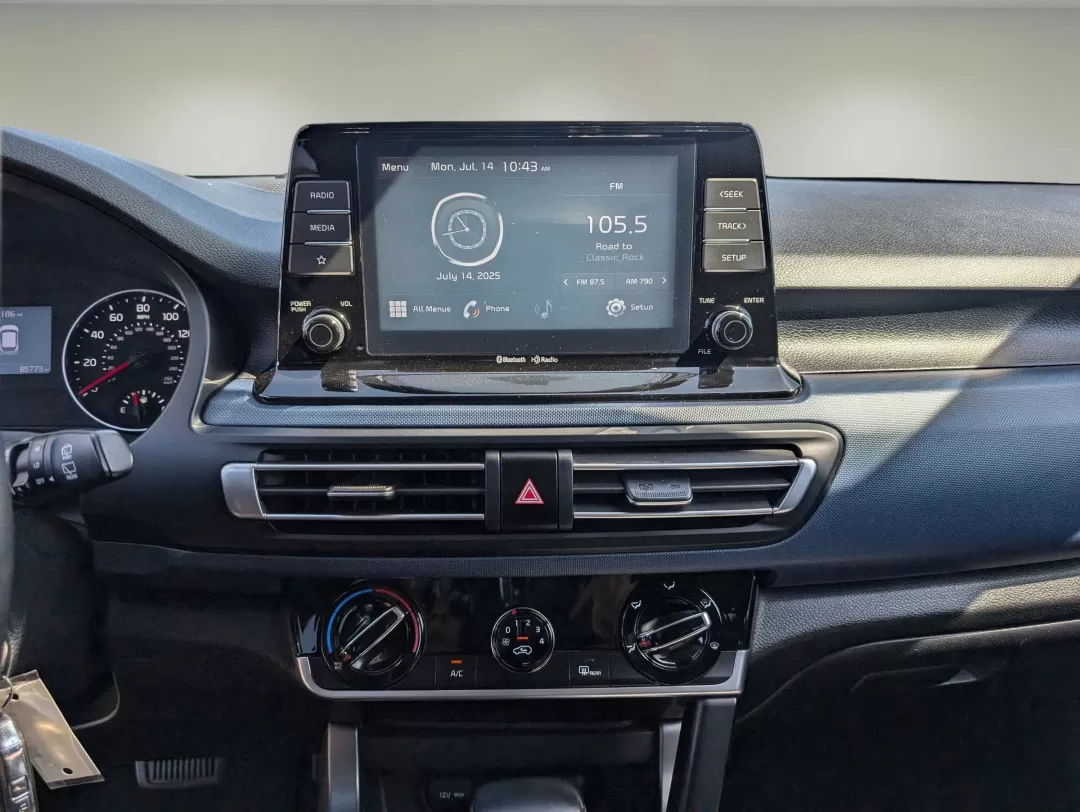 2021 /Black Kia Seltos S (KNDEUCAA0M7) with an Other engine, located at 3959 U.S. 80 W, Phenix City, AL, 36870, (334) 297-4885, 32.469296, -85.135185 - Discover the perfect blend of style, versatility, and performance with the 2021 Kia Seltos S, now available at Gils Auto in Phenix City, AL. Whether you're a growing family seeking a reliable vehicle for school runs and weekend adventures, or a commuter aiming for comfort and efficiency, this SUV of - Photo#15