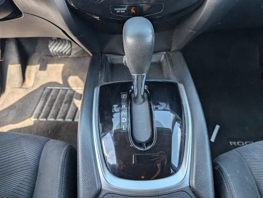 2015 /Charcoal Nissan Rogue SV (KNMAT2MV9FP) with an Other engine, located at 3959 U.S. 80 W, Phenix City, AL, 36870, (334) 297-4885, 32.469296, -85.135185 - ### Experience Adventure in Comfort: 2015 Nissan Rogue SV AWD at Gils Auto in Phenix City, AL<br /> <br /> Are you on the hunt for a versatile and reliable SUV that fits seamlessly into your lifestyle? Look no further than this stunning 2015 Nissan Rogue SV AWD, available now at Gils Auto in Phenix - Photo#13