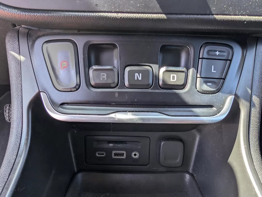 2019 /Jet Black GMC Terrain SLT (3GKALPEV7KL) with an Other engine, located at 3959 U.S. 80 W, Phenix City, AL, 36870, (334) 297-4885, 32.469296, -85.135185 - **Discover Your Next Adventure with the 2019 GMC Terrain SLT SUV at Gils Auto in Phenix City, AL!**<br /> <br /> Are you ready to elevate your driving experience? Whether you're commuting to work, loading up for a weekend getaway, or shuttling the kids to practice, the 2019 GMC Terrain SLT is your p - Photo#13