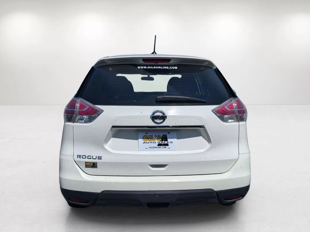 2016 Nissan Rogue S (5N1AT2MT6GC) with an Other engine, located at 521 Old Farm Lane Rd, Prattville, AL, 36066, (334) 325-1505, 32.482460, -86.416367 - **Discover Your Next Adventure with the 2016 Nissan Rogue at Gils Auto!**<br /> <br /> Are you a growing family looking for the perfect SUV to accommodate your active lifestyle? Or perhaps you're a commuter who values comfort and reliability on long drives? Look no further than this 2016 Nissan Rogu - Photo#5
