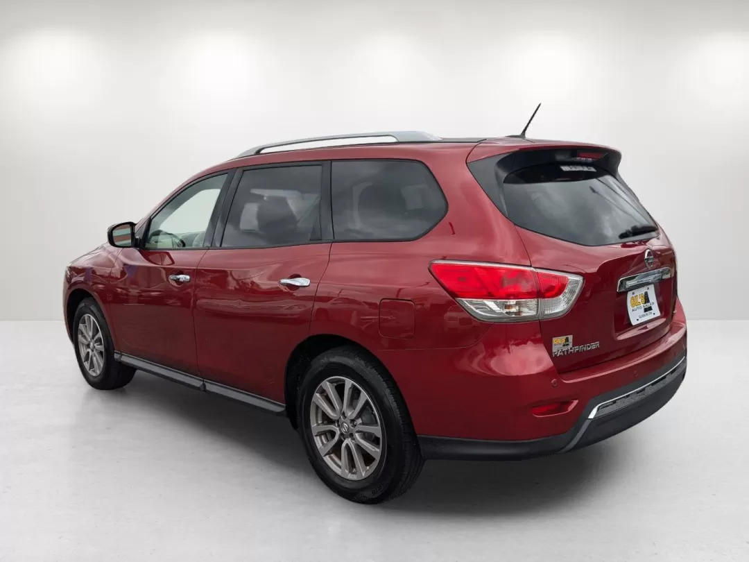 2015 Nissan Pathfinder SV (5N1AR2MN3FC) with an Other engine, located at 5115 14th Ave., Columbus, GA, 31904, (706) 323-0345, 32.511494, -84.971046 - **Explore Adventure with the 2015 Nissan Pathfinder Your Perfect Family SUV!**<br /> <br /> Are you ready to elevate your family adventures or weekend getaways? Look no further! The 2015 Nissan Pathfinder is the ideal SUV that seamlessly blends comfort, utility, and style. Designed for family fun a - Photo#6