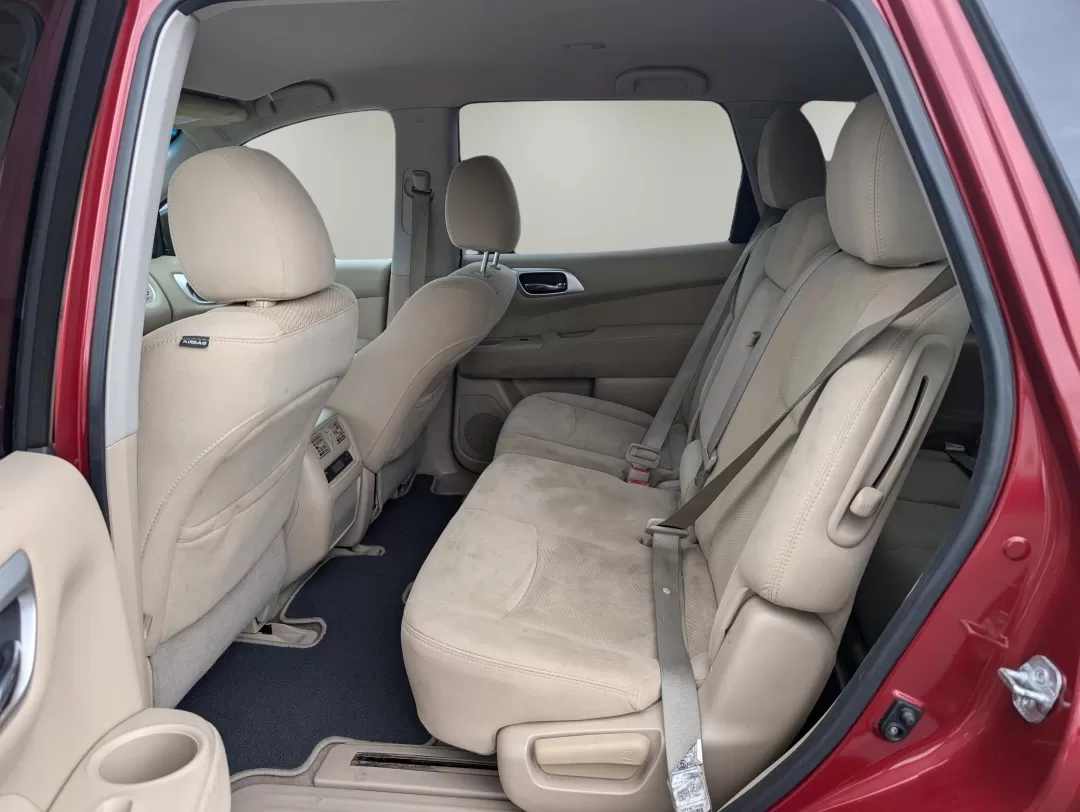 2015 Nissan Pathfinder SV (5N1AR2MN3FC) with an Other engine, located at 5115 14th Ave., Columbus, GA, 31904, (706) 323-0345, 32.511494, -84.971046 - **Explore Adventure with the 2015 Nissan Pathfinder Your Perfect Family SUV!**<br /> <br /> Are you ready to elevate your family adventures or weekend getaways? Look no further! The 2015 Nissan Pathfinder is the ideal SUV that seamlessly blends comfort, utility, and style. Designed for family fun a - Photo#10