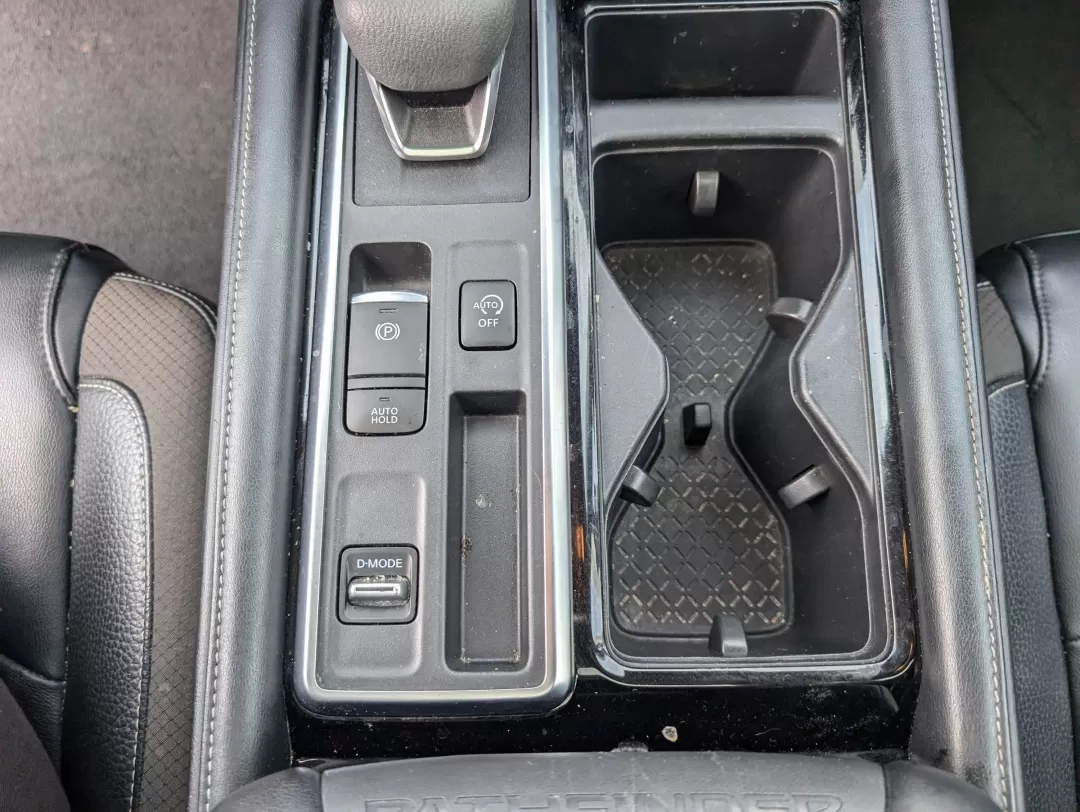 2022 /Charcoal Nissan Pathfinder SL (5N1DR3CB2NC) with an Other engine, located at 3959 U.S. 80 W, Phenix City, AL, 36870, (334) 297-4885, 32.469296, -85.135185 - Explore life to the fullest with the 2022 Nissan Pathfinder SL, perfectly designed for those who seek adventure without sacrificing comfort. Whether you're a growing family needing space for your kids and gear, or a budget-conscious buyer looking for a reliable SUV, this vehicle is the ideal compani - Photo#14