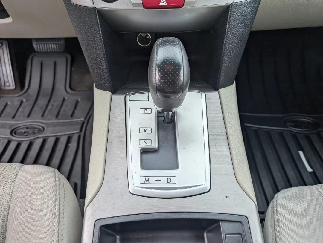 2014 /Ivory Subaru Outback 2.5i (4S4BRCAC5E3) with an Other engine, located at 3959 U.S. 80 W, Phenix City, AL, 36870, (334) 297-4885, 32.469296, -85.135185 - ### Adventure Awaits with This 2014 Subaru Outback 2.5i at Gils Auto!<br /> <br /> Are you ready to embrace life's adventures while enjoying the comfort and reliability of an all-wheel-drive vehicle? Look no further than this stunning 2014 Subaru Outback 2.5i, available now at Gils Auto in Phenix Ci - Photo#14