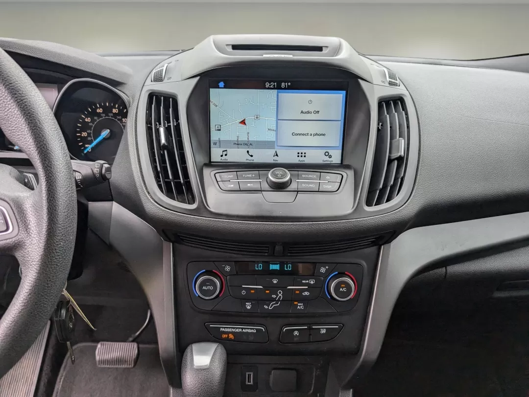 2017 Ford Escape SE (1FMCU0GD7HU) with an Other engine, located at 3959 U.S. 80 W, Phenix City, AL, 36870, (334) 297-4885, 32.469296, -85.135185 - **Discover Your Next Adventure with the 2017 Ford Escape SE at Gils Auto in Phenix City, AL!** <br /> <br /> Are you searching for the perfect SUV to elevate your lifestyle? Look no further than the stunning 2017 Ford Escape SE, meticulously designed for families, commuters, and adventure-seekers al - Photo#15