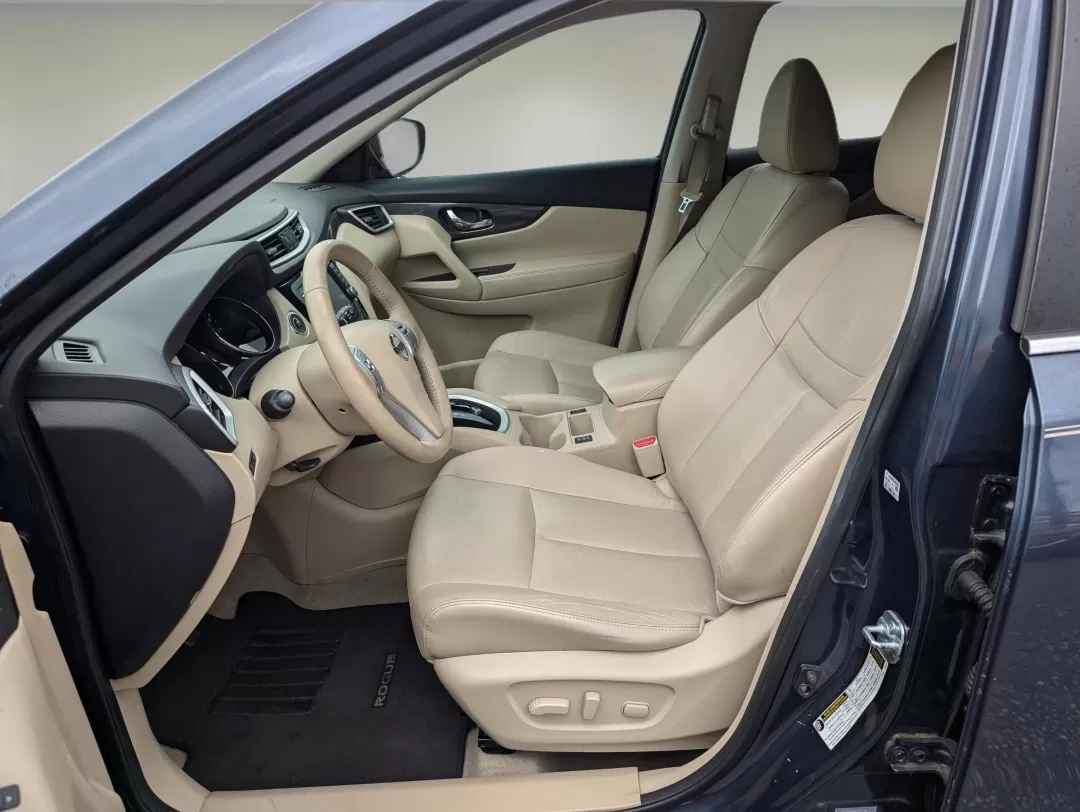 2015 /Almond Nissan Rogue SL (5N1AT2MT1FC) with an Other engine, located at 5115 14th Ave., Columbus, GA, 31904, (706) 323-0345, 32.511494, -84.971046 - **Discover Your Next Adventure with the 2015 Nissan Rogue at Gils Auto!**<br /> <br /> Are you ready to upgrade your driving experience? Whether you're a growing family looking for spacious comfort, a weekend warrior seeking adventure, or a daily commuter wanting efficiency and style, the 2015 Nissa - Photo#8