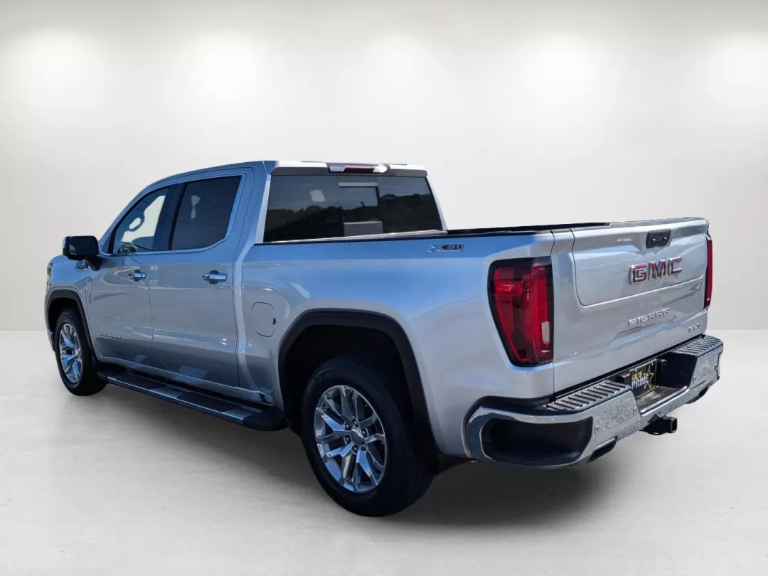 2019 /Jet Black GMC Sierra 1500 SLT (3GTU9DED8KG) with an Other engine, located at 5115 14th Ave., Columbus, GA, 31904, (706) 323-0345, 32.511494, -84.971046 - **Unleash Adventure with the 2019 GMC Sierra 1500 SLT Your Perfect Companion for Every Journey!**<br /> <br /> Are you ready to elevate your driving experience? The 2019 GMC Sierra 1500 SLT is more than just a vehicle; it's an invitation to adventure, ideal for those who crave the open road and the - Photo#6