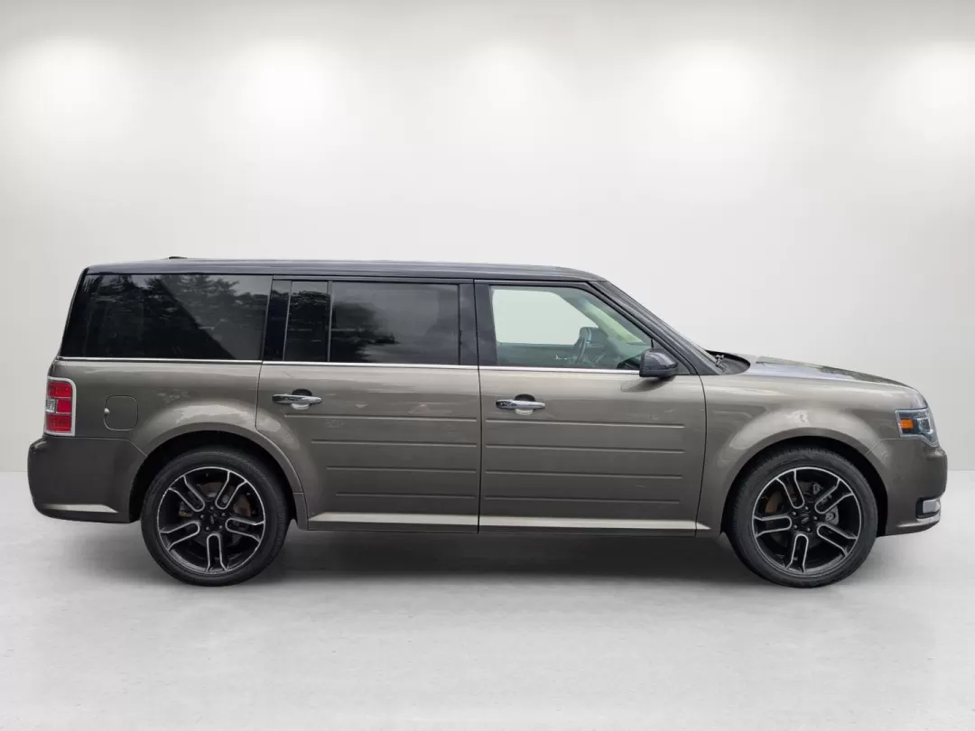 2013 Ford Flex Limited (2FMHK6D8XDB) with an Other engine, located at 3959 U.S. 80 W, Phenix City, AL, 36870, (334) 297-4885, 32.469296, -85.135185 - Embark on unforgettable journeys with the 2013 Ford Flex Limited, now available at Gils Auto in Prattville, AL. This versatile crossover is not just a vehicle; it's the perfect companion for growing families, weekend adventurers, and anyone seeking a reliable ride for long commutes. With its spaciou - Photo#16