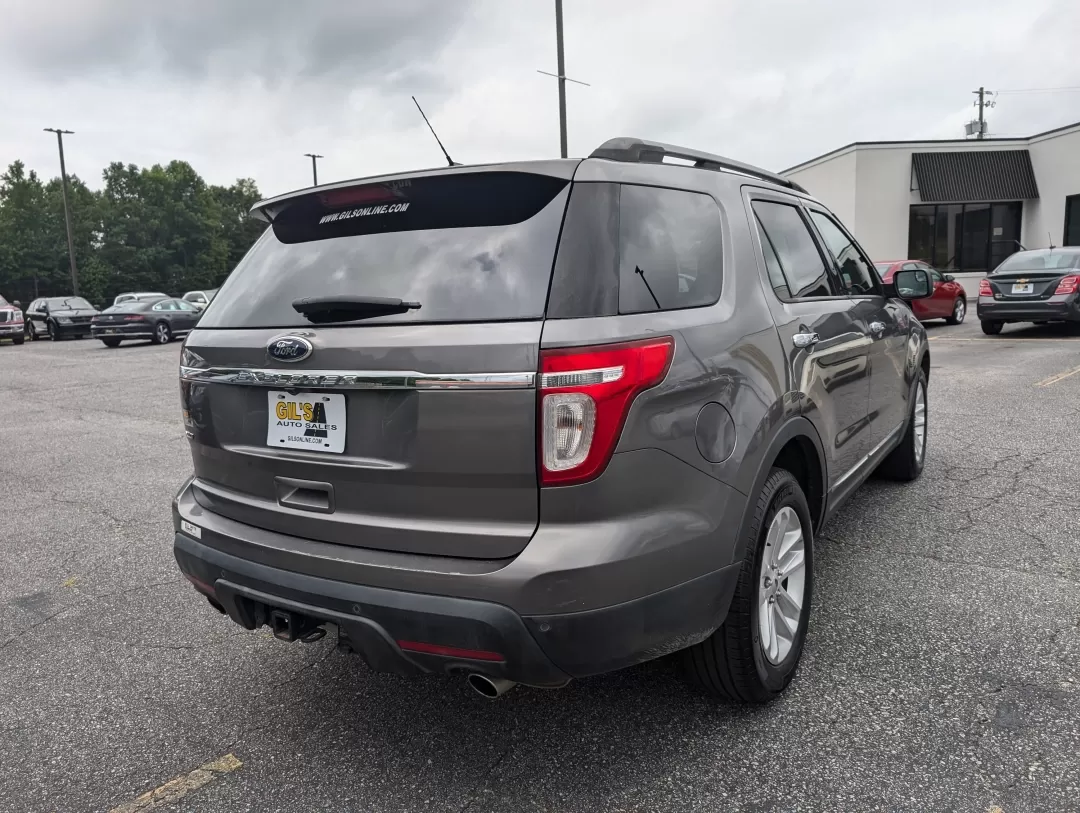 2012 Ford Explorer XLT (1FMHK7D81CG) with an Other engine, located at 3959 U.S. 80 W, Phenix City, AL, 36870, (334) 297-4885, 32.469296, -85.135185 - **Adventure Awaits with the 2012 Ford Explorer XLT Perfect for Family Road Trips!**<br /> <br /> At Gils Auto in Phenix City, AL, we understand that your vehicle is more than just a mode of transportation; it's a key part of your lifestyle. Whether you're planning a weekend getaway with the family - Photo#4