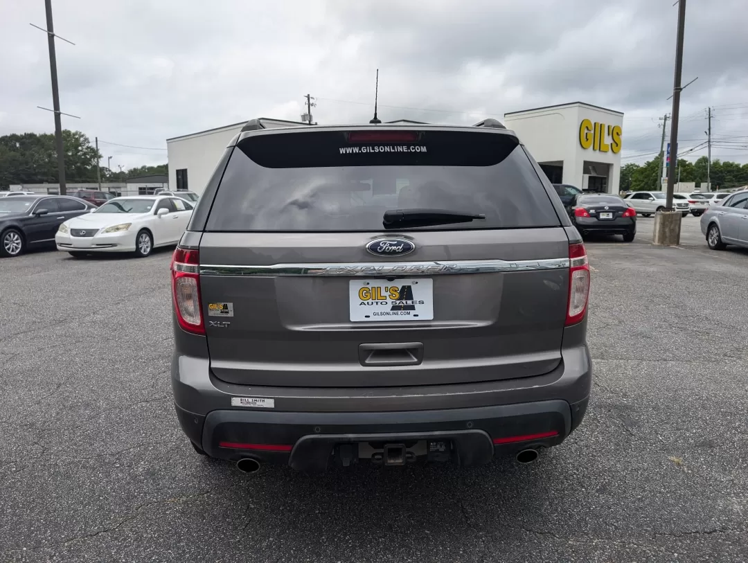 2012 Ford Explorer XLT (1FMHK7D81CG) with an Other engine, located at 3959 U.S. 80 W, Phenix City, AL, 36870, (334) 297-4885, 32.469296, -85.135185 - **Adventure Awaits with the 2012 Ford Explorer XLT Perfect for Family Road Trips!**<br /> <br /> At Gils Auto in Phenix City, AL, we understand that your vehicle is more than just a mode of transportation; it's a key part of your lifestyle. Whether you're planning a weekend getaway with the family - Photo#5