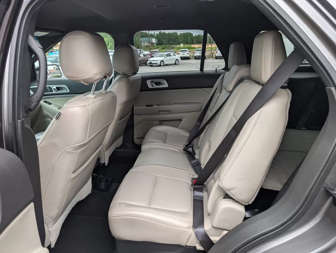 2012 Ford Explorer XLT (1FMHK7D81CG) with an Other engine, located at 3959 U.S. 80 W, Phenix City, AL, 36870, (334) 297-4885, 32.469296, -85.135185 - **Adventure Awaits with the 2012 Ford Explorer XLT Perfect for Family Road Trips!**<br /> <br /> At Gils Auto in Phenix City, AL, we understand that your vehicle is more than just a mode of transportation; it's a key part of your lifestyle. Whether you're planning a weekend getaway with the family - Photo#10