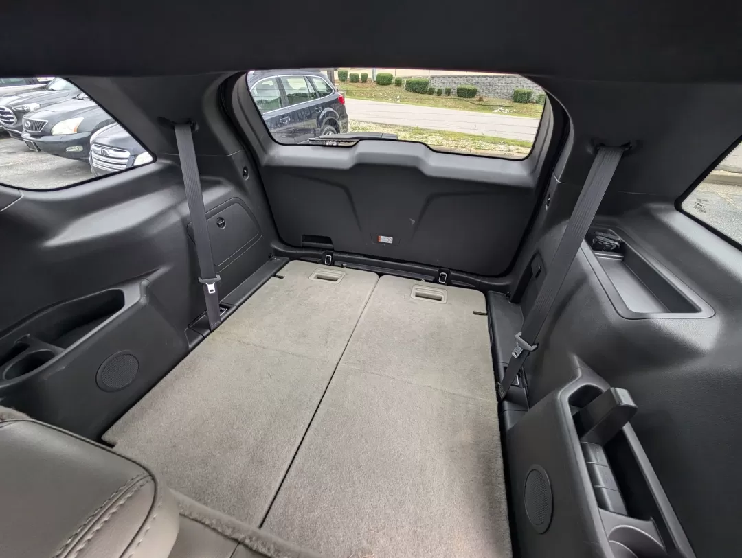 2012 Ford Explorer XLT (1FMHK7D81CG) with an Other engine, located at 3959 U.S. 80 W, Phenix City, AL, 36870, (334) 297-4885, 32.469296, -85.135185 - **Adventure Awaits with the 2012 Ford Explorer XLT Perfect for Family Road Trips!**<br /> <br /> At Gils Auto in Phenix City, AL, we understand that your vehicle is more than just a mode of transportation; it's a key part of your lifestyle. Whether you're planning a weekend getaway with the family - Photo#11