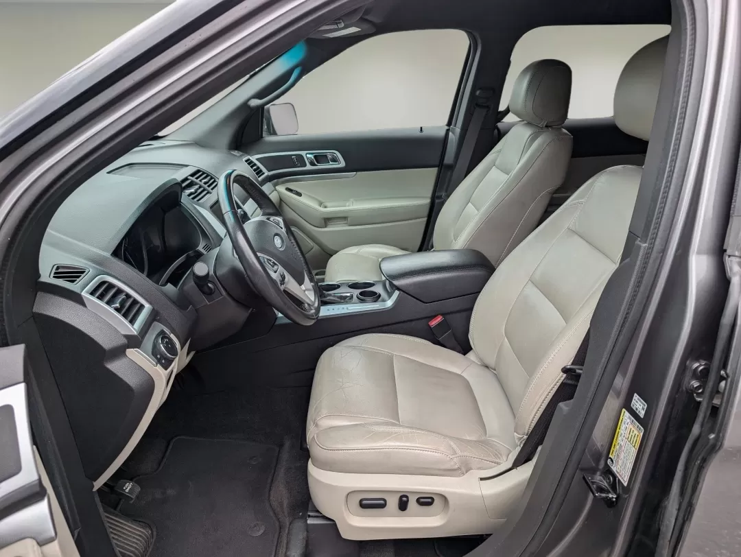 2012 Ford Explorer XLT (1FMHK7D81CG) with an Other engine, located at 3959 U.S. 80 W, Phenix City, AL, 36870, (334) 297-4885, 32.469296, -85.135185 - **Adventure Awaits with the 2012 Ford Explorer XLT Perfect for Family Road Trips!**<br /> <br /> At Gils Auto in Phenix City, AL, we understand that your vehicle is more than just a mode of transportation; it's a key part of your lifestyle. Whether you're planning a weekend getaway with the family - Photo#10