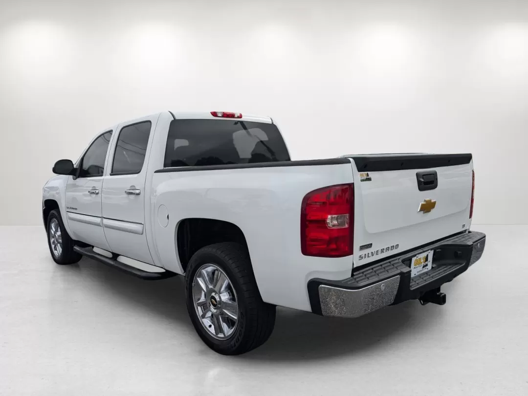 2012 /Ebony Chevrolet Silverado 1500 LT (3GCPCSE03CG) with an Other engine, located at 3959 U.S. 80 W, Phenix City, AL, 36870, (334) 297-4885, 32.469296, -85.135185 - **Unleash Your Adventurous Spirit with the 2012 Chevrolet Silverado 1500 LT!** <br /> <br /> Are you searching for a reliable and powerful pickup truck that can effortlessly handle both your daily commute and weekend adventures? Look no further than this stunning 2012 Chevrolet Silverado 1500 LT, av - Photo#6