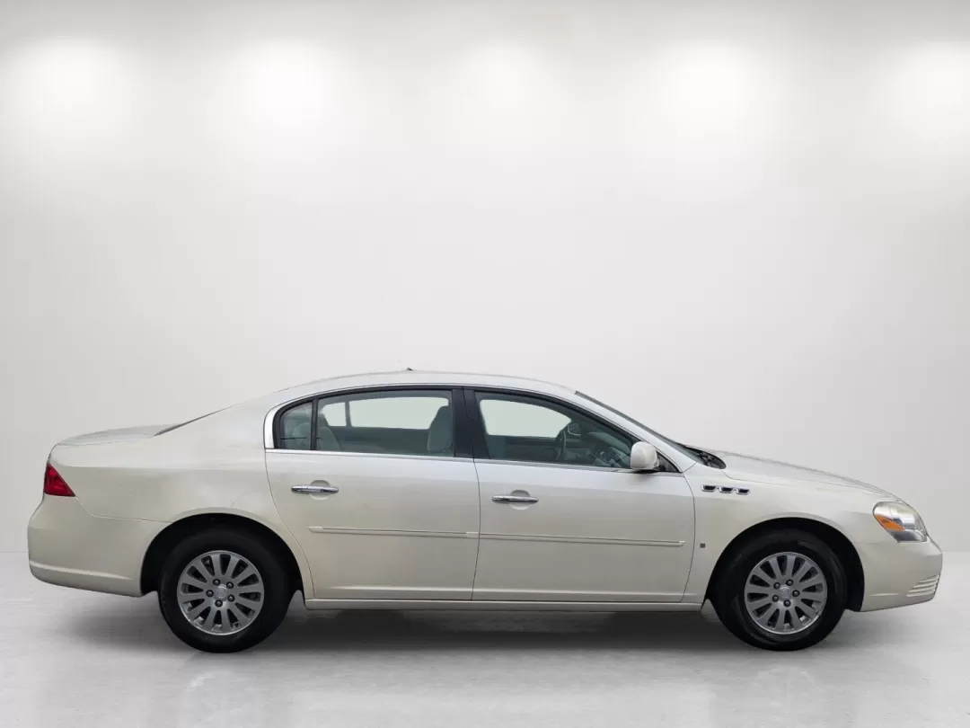 2008 /Titanium Buick Lucerne CX (1G4HP57288U) with an Other engine, located at 3959 U.S. 80 W, Phenix City, AL, 36870, (334) 297-4885, 32.469296, -85.135185 - ### Discover Your Next Adventure with the 2008 Buick Lucerne CX at Gils Auto in Phenix City, AL!<br /> <br /> Are you searching for a reliable sedan that seamlessly fits into your busy lifestyle? Look no further! The 2008 Buick Lucerne CX, available at Gils Auto, is perfect for your daily commutes o - Photo#4