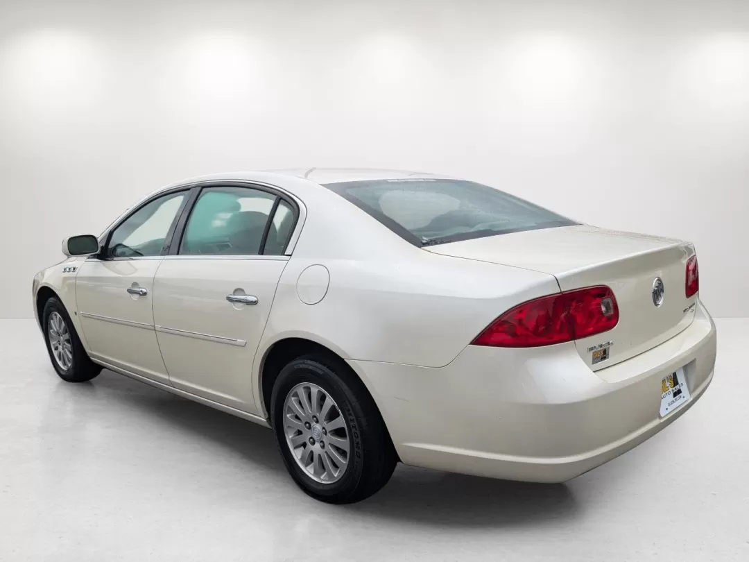 2008 /Titanium Buick Lucerne CX (1G4HP57288U) with an Other engine, located at 3959 U.S. 80 W, Phenix City, AL, 36870, (334) 297-4885, 32.469296, -85.135185 - ### Discover Your Next Adventure with the 2008 Buick Lucerne CX at Gils Auto in Phenix City, AL!<br /> <br /> Are you searching for a reliable sedan that seamlessly fits into your busy lifestyle? Look no further! The 2008 Buick Lucerne CX, available at Gils Auto, is perfect for your daily commutes o - Photo#7